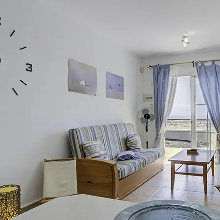 Private Terrace - Parking - Pool Villa *